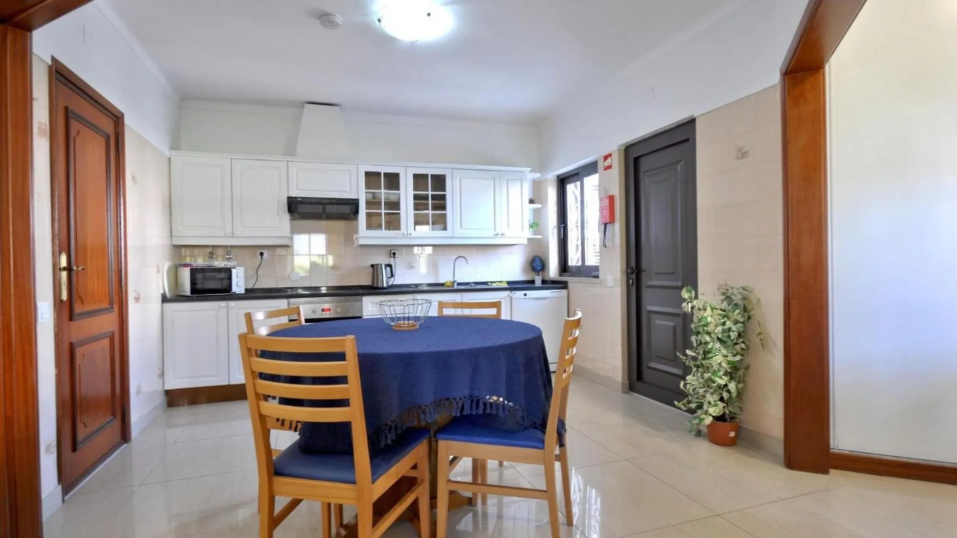 Villa In Typical Portuguese Style Quiet Area Of Vilamoura With Private Pool
