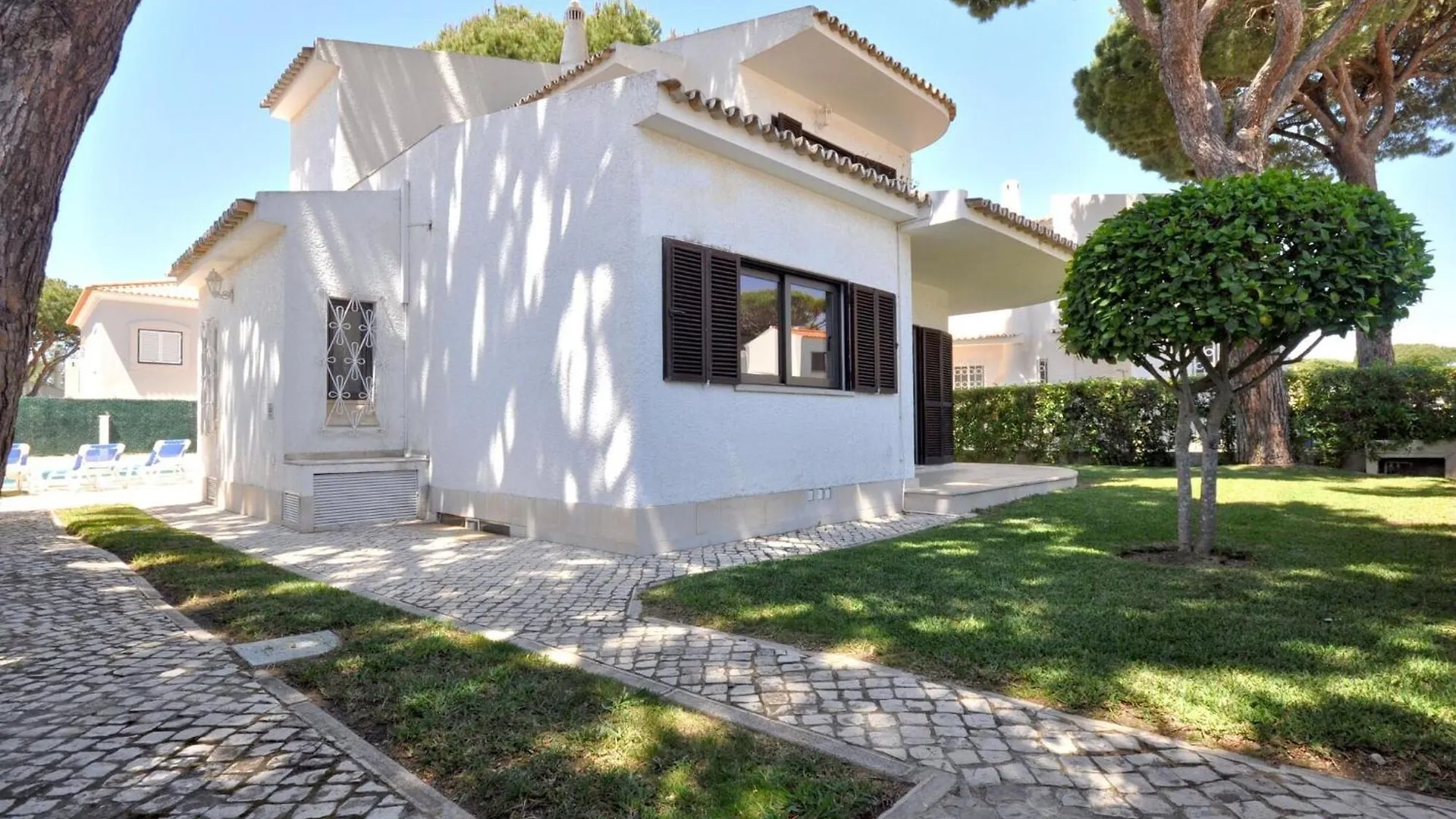 Villa In Typical Portuguese Style Quiet Area Of Vilamoura With Private Pool 0*,  Portugal